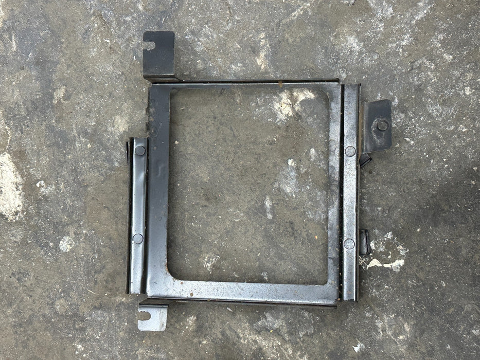 2014 AUDI R8 ECM ECU PCM LEFT LOWER BRACKET MOUNT OEM 420 907 461 B