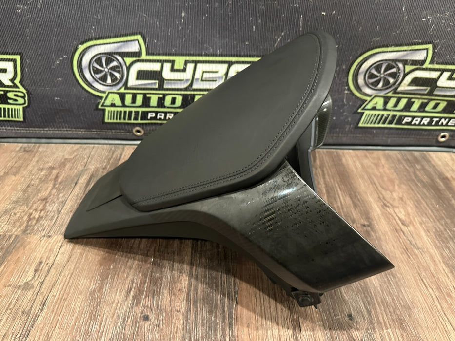 2021 AUDI R8 INSTRUMENT CLUSTER ASSEMBLY W CARBON FIBER OEM *FLAWS SEE PICS*