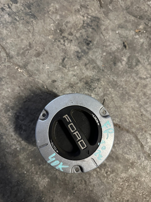 2017 2018 2022 FORD F250 F350 F450 PASSENGER RIGHT AUTO LOCKING HUB OEM