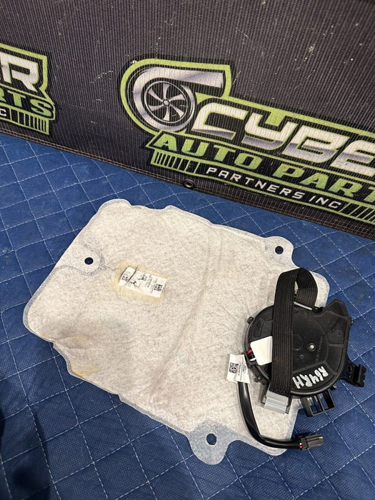 2018-2020 FORD F350 EXPEDITION RIGHT SEAT VENT AND BLOWER MOTOR W PAD OEM