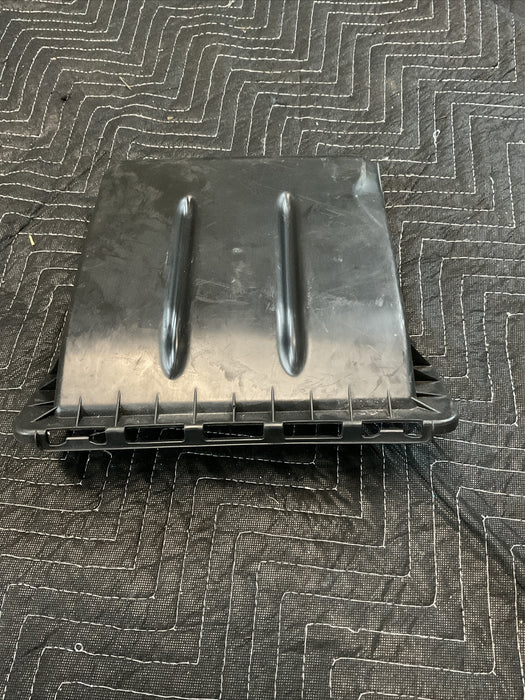 2014 MERCEDES S550 W222 AIR FILTER INLET DUCT HOSE OEM A 2058308802
