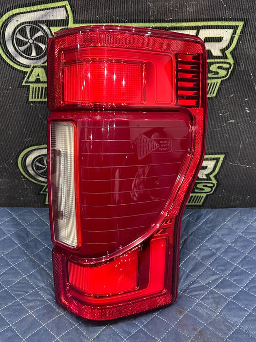 2020 2021 2022 FORD F250 F350 F450 LED TAIL LIGHT PAIR LEFT RIGHT W/ BLIND SPOT
