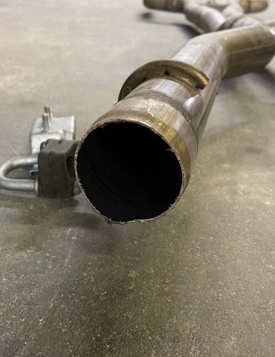 2019 MERCEDES BENZ E63S AMG MID PIPE EXHAUST ASSEMBLY W BRACKETS OEM