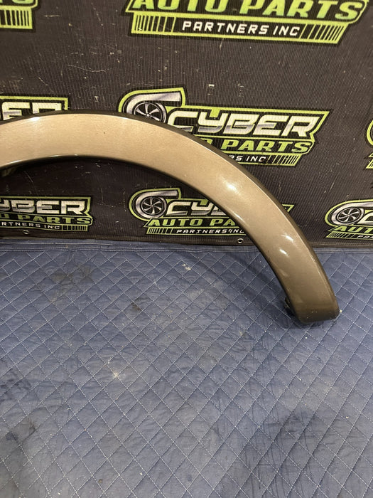 2017-2019 FORD F250 F350 FRONT LEFT FENDER FLARE CARIBOU (H5) OEM *WEAR 3-4/READ