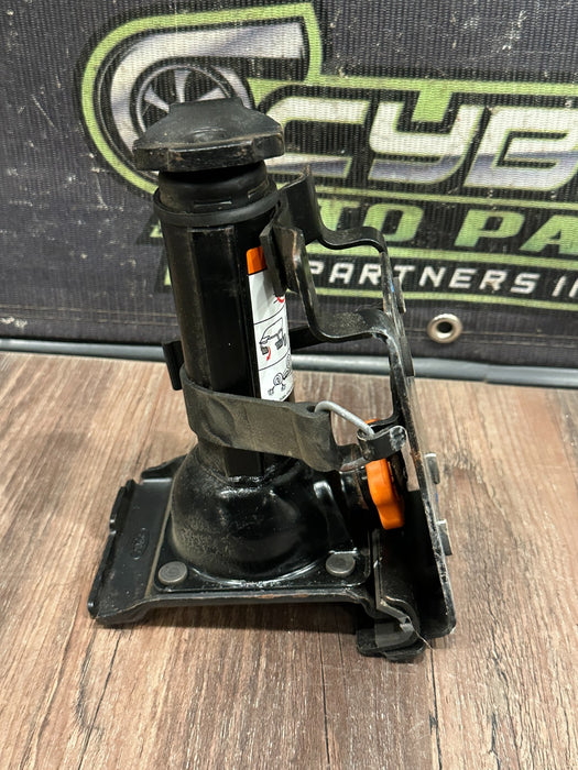 2017-2019 FORD F250 F350 F450 SPARE TIRE JACK OEM