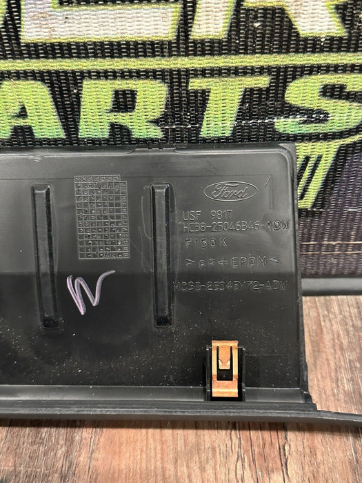 2017-2019 FORD F250 F350 F450 DASH TRAY UBBER MAT INSERT OEM HC3B-25046B46-ADW