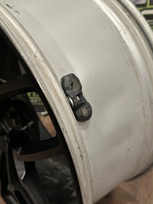 LAMBORGHINI HURACAN LP 610 AUDI R8 FRONT FACTORY RIM MIMAS STYLE 4T0 601 017 B