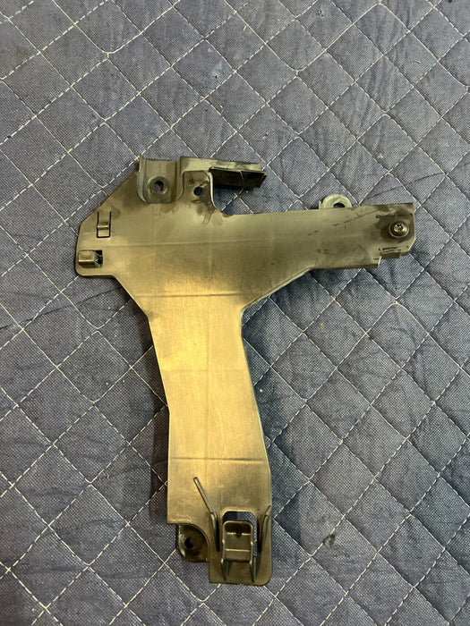 2015 MERCEDES-BENZ C63S AMG SEDAN TRANSMISSION CONTROL MODULE BRACKET 2055451340