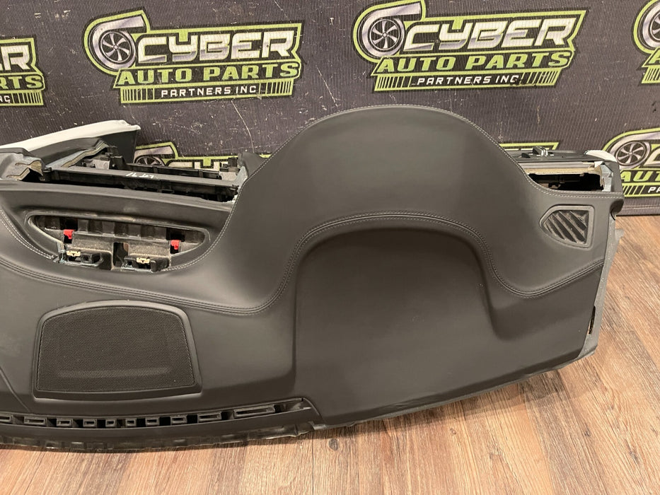 2020 BMW M4 F82 DASH DASHBOARD PANEL W/ BAG OEM *MINOR FLAW/READ*