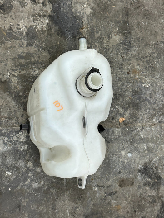 2014 AUDI R8 4.2L V10 OEM WINDSHIELD WASHER FLUID TANK RESERVOIR 423 955 449