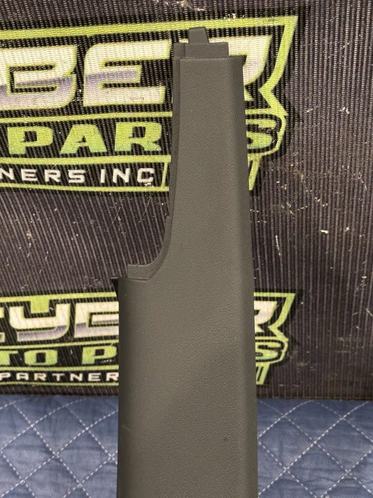 2014 AUDI R8 LEFT RIGHT COWL KICK PANEL TRIMS 423 867 271 423 867 272