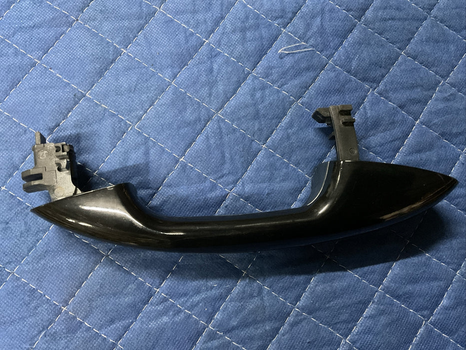 2017 MERCEDES AMG E63S REAR LEFT DRIVER DOOR HANDLE OEM~COSMETIC SCRATCHES~