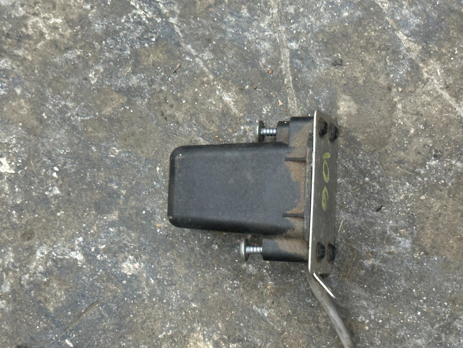 2014 AUDI R8 REAR VIEW REVERSE BACK UP CAMERA 420980551A 420 980 551 A