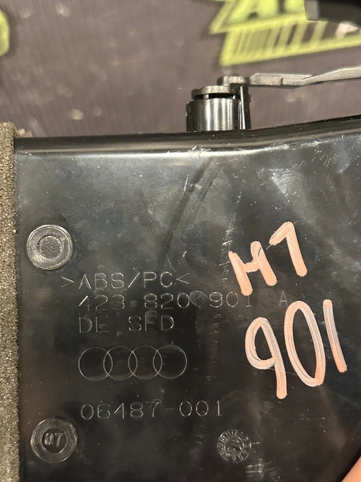 2014 AUDI R8 FRONT DRIVER LEFT DASH DASHBOARD HVAC AIR VENT OEM 423 820 901 A