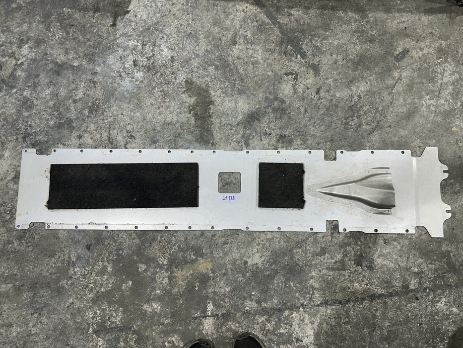 2017 AUDI R8 HURACAN LOWER CENTER STREAMLINE SHROUD PLATE OEM