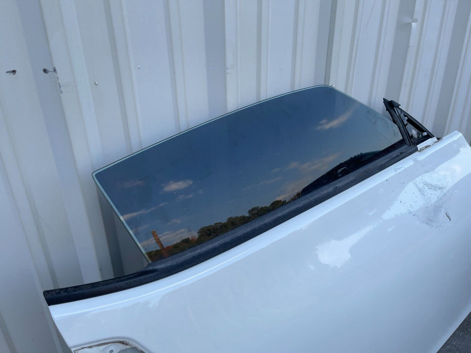 2018 NISSAN 370Z NISMO COUPE PASSENGER RH DOOR PEARL WHITE *QAB* OEM 2009-2020