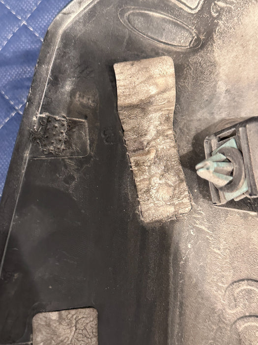 2017-2019 FORD F250 F350 RIGHT PASSENGER CAB CORNER OEM (UM) AGATE BLACK ~READ~