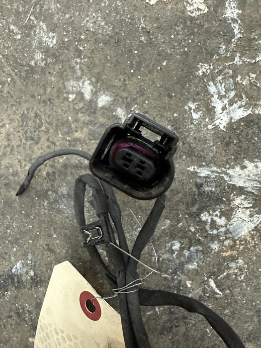 2021 AUDI R8 OEM LEFT DRIVER KICK PLATE ILLUMINATOR PIGTAIL HARNESS