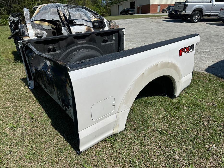 2017-2022 FORD F250 F350 SHORT BED 6' TRI-COAT METALLIC WHITE (UG) OEM