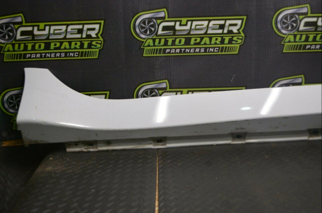 2010-2018 JAGUAR XJ OEM SIDE SKIRT TRIM MOLDING PASSENGER RIGHT RH