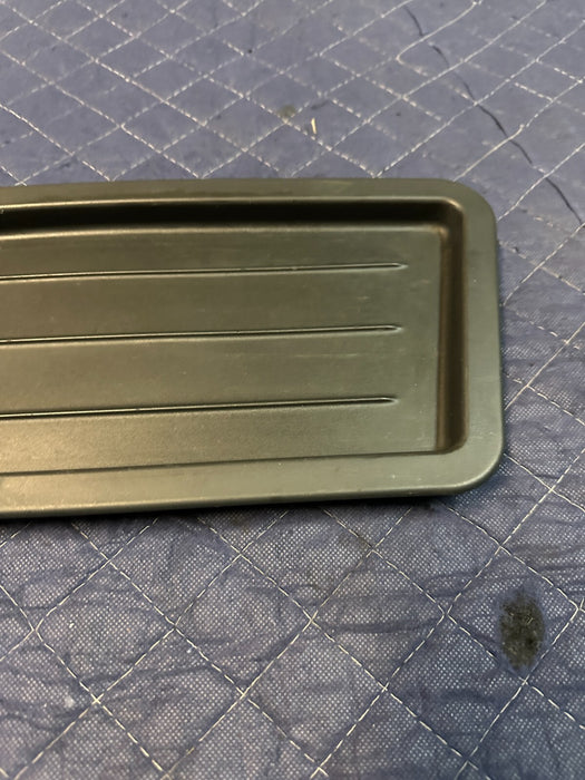 2020 BMW M4 F82 STORAGE TRAY OEM