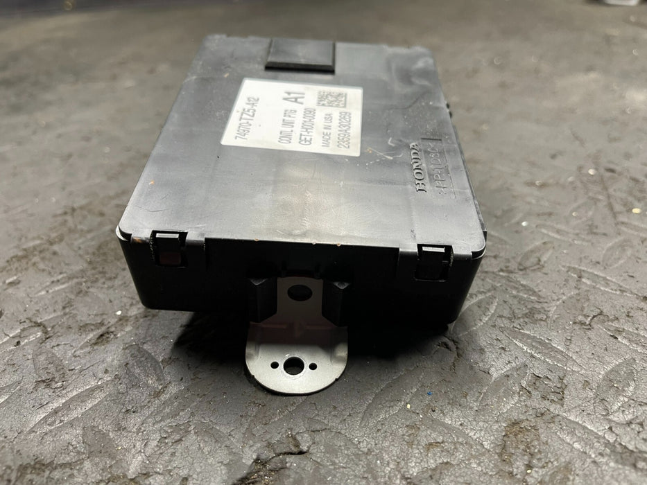 2019 ACURA MDX POWER TAILGATE CONTROLE MODULE 74970-Tz5-A12 OEM