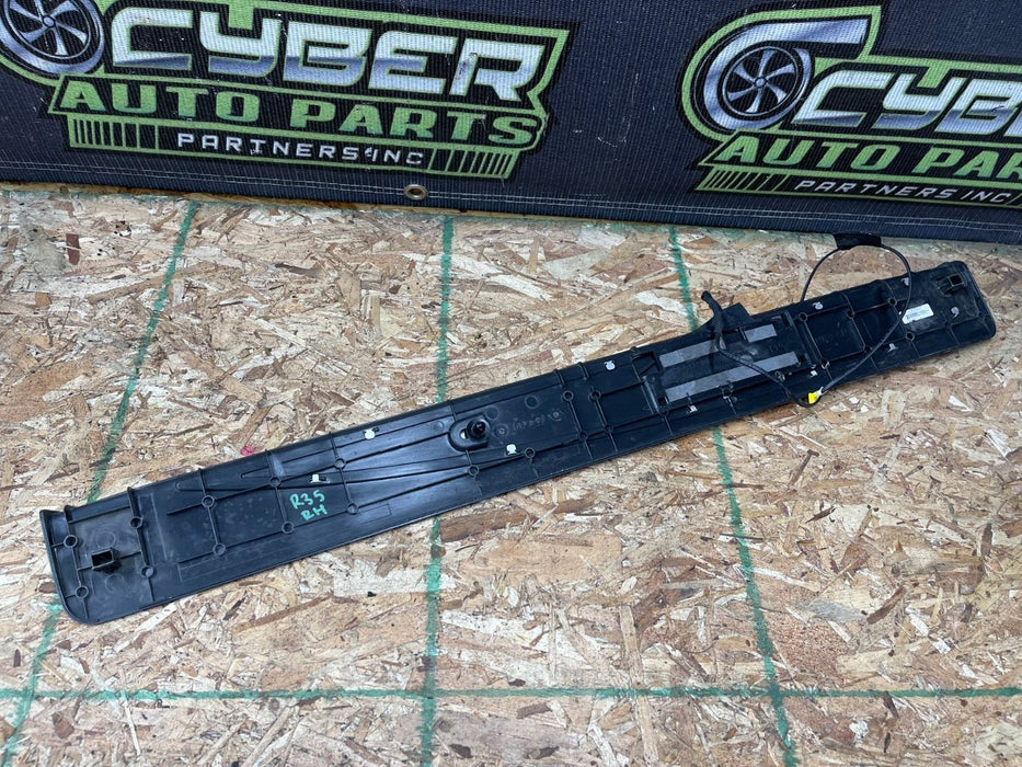 2018 NISSAN 370Z NISMO ILLUMINATED Z KICK PLATES DOOR SILL TRIM OEM 2009-2020