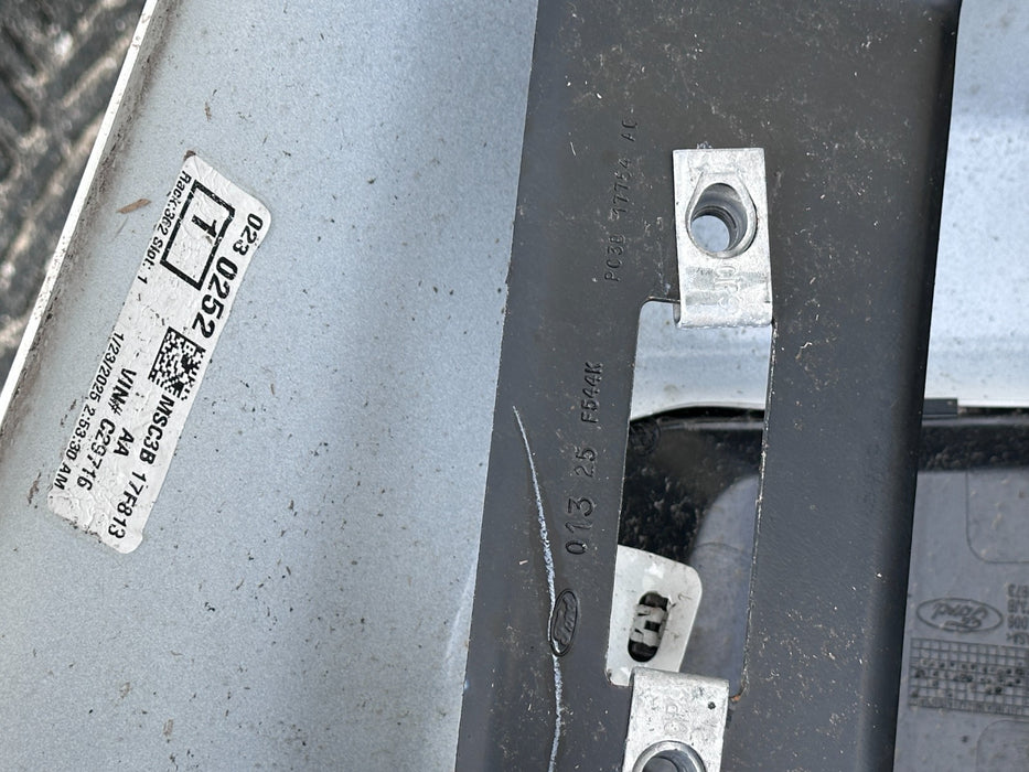 2023 2024 2025 FORD F250 F350 FRONT BUMPER ASSEMBLY STAR WHITE OEM PAINT SCUFFS