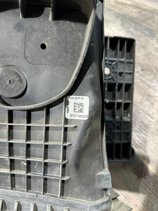 2017-2019 FORD F250 F350 RIGHT BATTERY TRAY HOLDER OEM HC34 9C675 AF*CRACK #4*