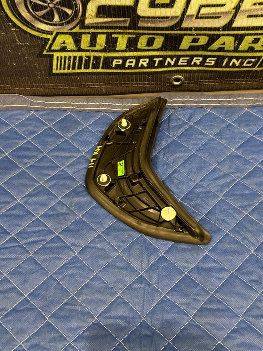 2024 BMW M3 M4 G80 G82 REAR RIGHT EXTERIOR C PILLAR DOOR TRIM OEM 7465158