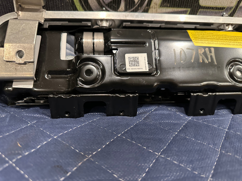 2014 AUDI R8 RIGHT PASSENGER KNEE AIRBAG AIR BAG MODULE 420 880 842 D