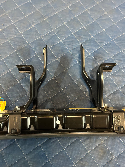 2014 AUDI R8 LEFT DRIVER KNEE AIRBAG AIR BAG MODULE 420 880 841