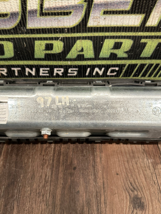 2020 BMW M4 F82 DRIVER LEFT KNEE AIRBAG OEM 311987999-AA