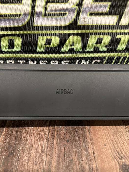 2020 BMW M4 F82 PASSENGER RIGHT KNEE AIRBAG OEM