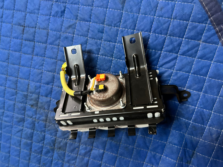 2016-2019 NISSAN TITAN XD RIGHT PASSENGER DASH DASHBOARD AIRBAG OEM