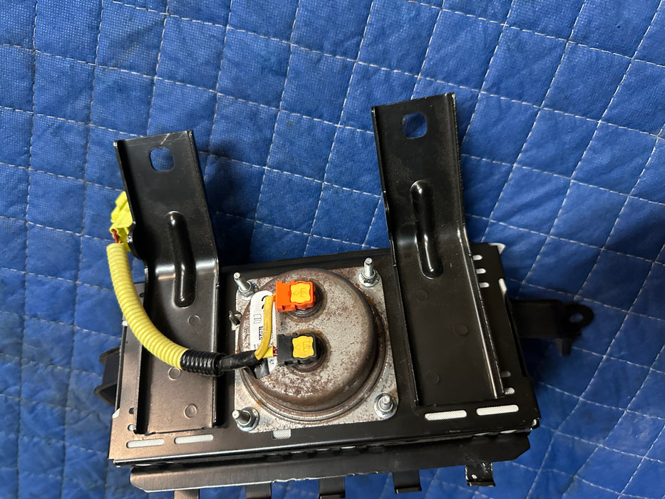 2016-2019 NISSAN TITAN XD RIGHT PASSENGER DASH DASHBOARD AIRBAG OEM