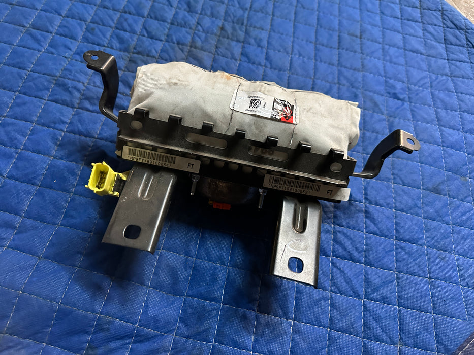 2016-2019 NISSAN TITAN XD RIGHT PASSENGER DASH DASHBOARD AIRBAG OEM