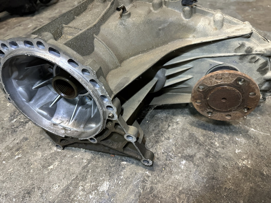 2017  2019 FORD F250 F350 DIESEL TRANSFER CASE ELECTRIC SHIFT OEM HC34 7A195 CC