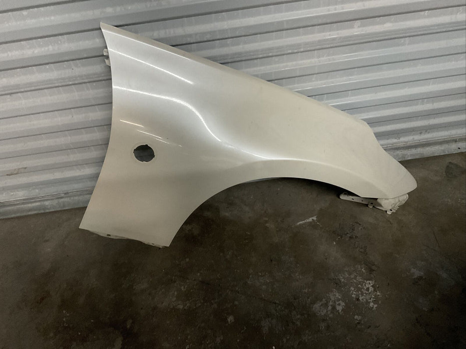 2014 NISSAN 370Z NISMO FRONT PASSENGER RIGHT FENDER PEARL WHITE OEM~DENT~