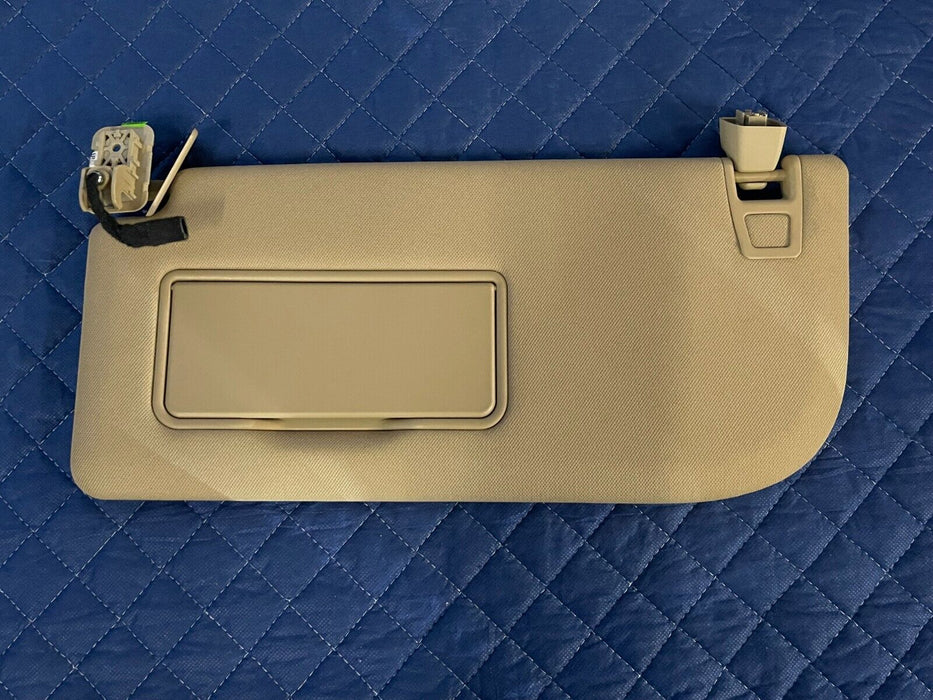 2017 2018 2019 FORD F250 F350 F450 LARIAT LEFT & RIGHT TAN OEM SUN VISORS