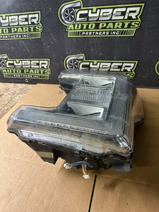 2017 2018 2019 FORD F250 F350 F450 HEADLIGHT DRIVER LEFT LED OEM W/ MODULE