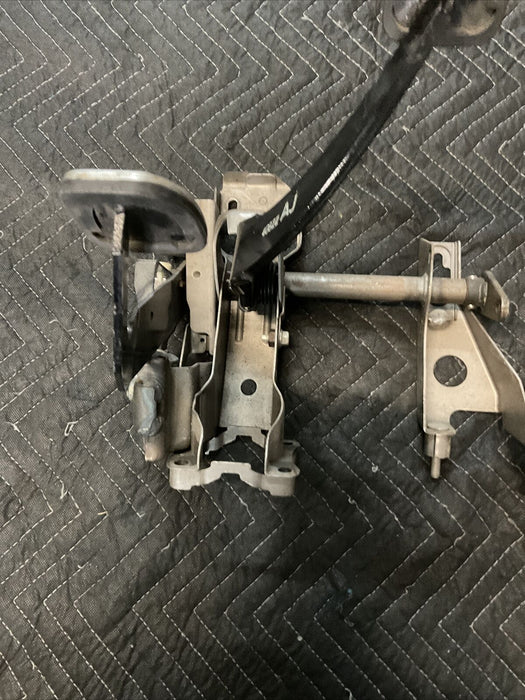 SUBARU BRZ SCION FRS TOYOTA 86 6SP MANUAL BRAKE CLUCTH PEDAL OEM