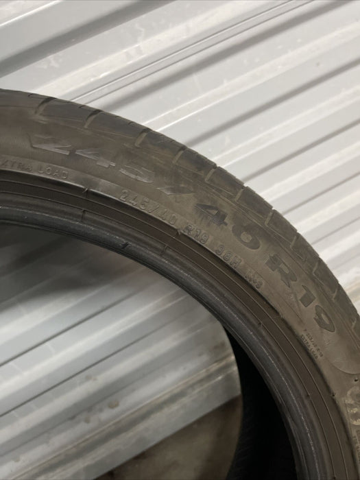 2018 NISSAN 370 NISMO FRONT TIRE PIRELLI CINTURATO P7 ALL SEASON 245/40R19