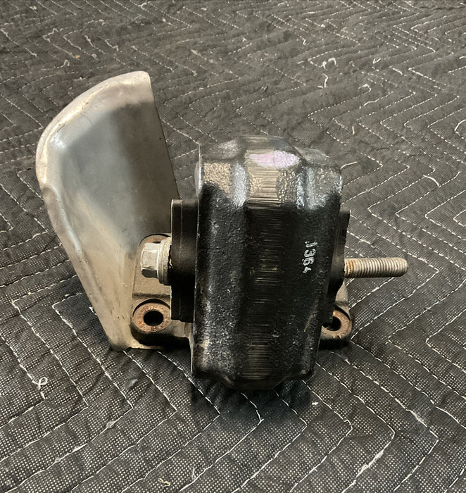 2016 DODGE RAM 2500 3500 6.7L CUMMINS DIESEL ENGINE MOUNT 612AC