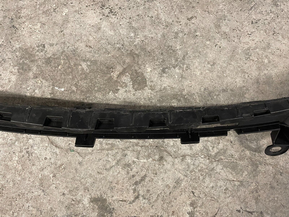 2019 MERCEDES BENZ E63S AMG W213 FRONT LOWER BUMPER MOUNTING BRACKET OEM *CRACK*