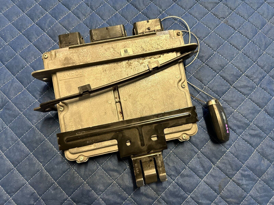 2017-2019 FORD F250 F350 LIMITED ECU & KEY FOB OEM