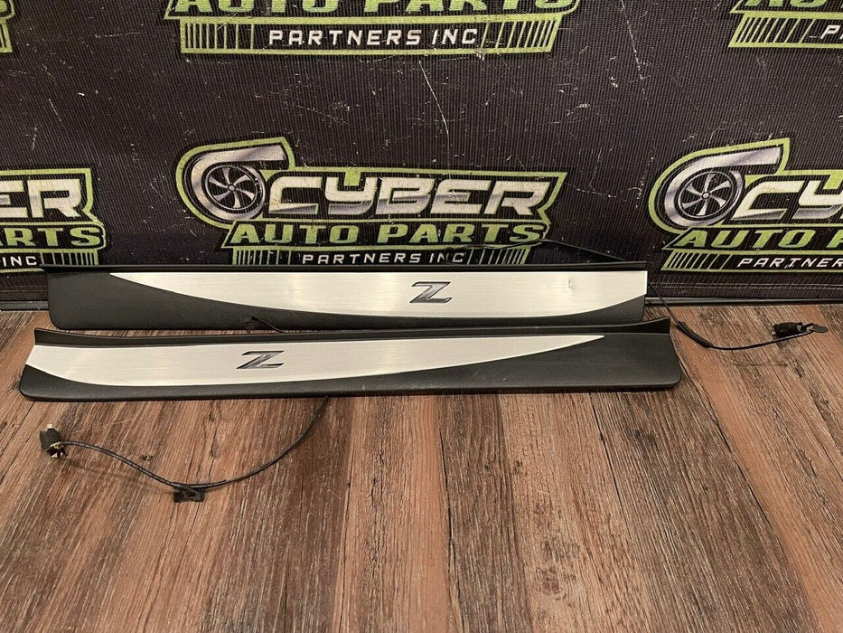 2018 NISSAN 370Z NISMO LEFT RIGHT ILLUMINATED KICK PLATES W/ HARNESS OEM (READ