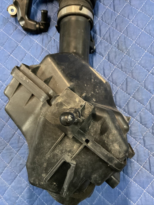 2018 NISSAN 370Z NISMO PASSENGER AIR INTAKE BOX ASSEMBLY COMPLETE OEM 2009-2020