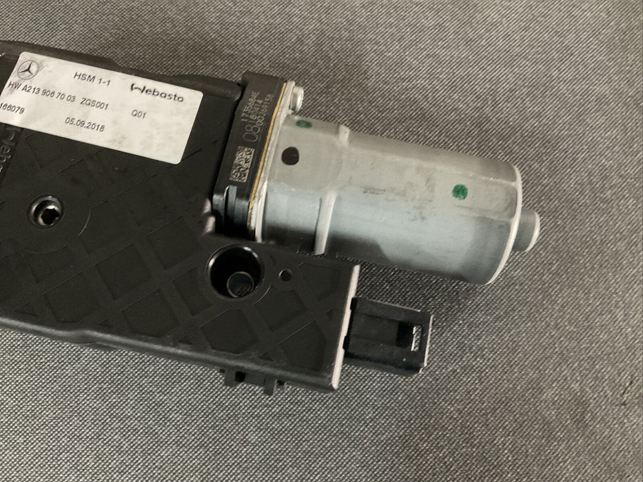 2018-2021 MERCEDES E63S AMG OEM SUN ROOF MOTOR 213 906 70 03