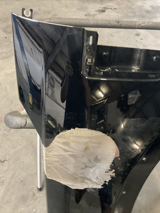 2017-2019 FORD F250 F350 DRIVER LEFT FENDER TWO TONE (G1,H5) OEM~COSMET FLAW~